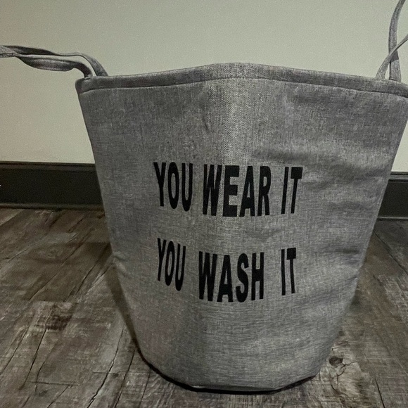 Canvas laundry bag NWOT You wear it You wash it! - Picture 5 of 5